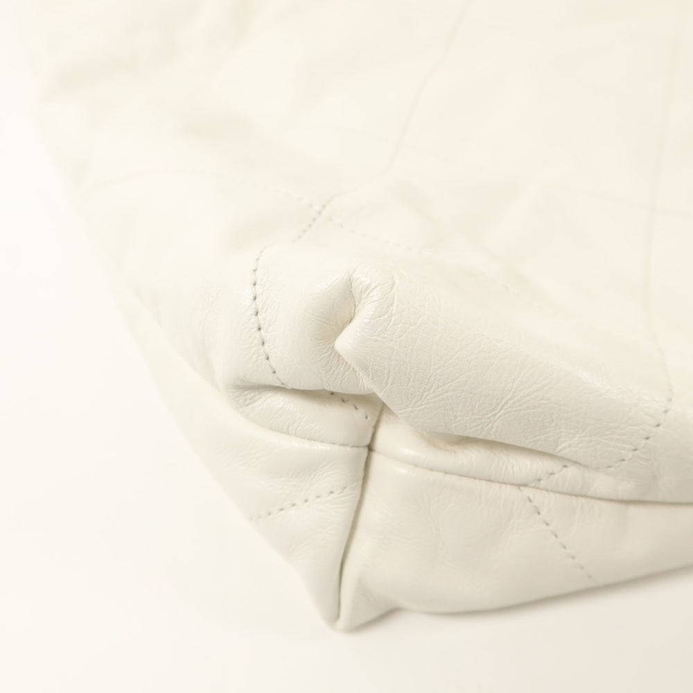 Chanel 22 Medium White - 19