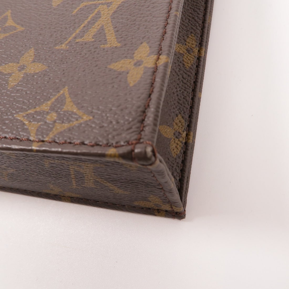 LV Petit Sac Plat Monogram - 11