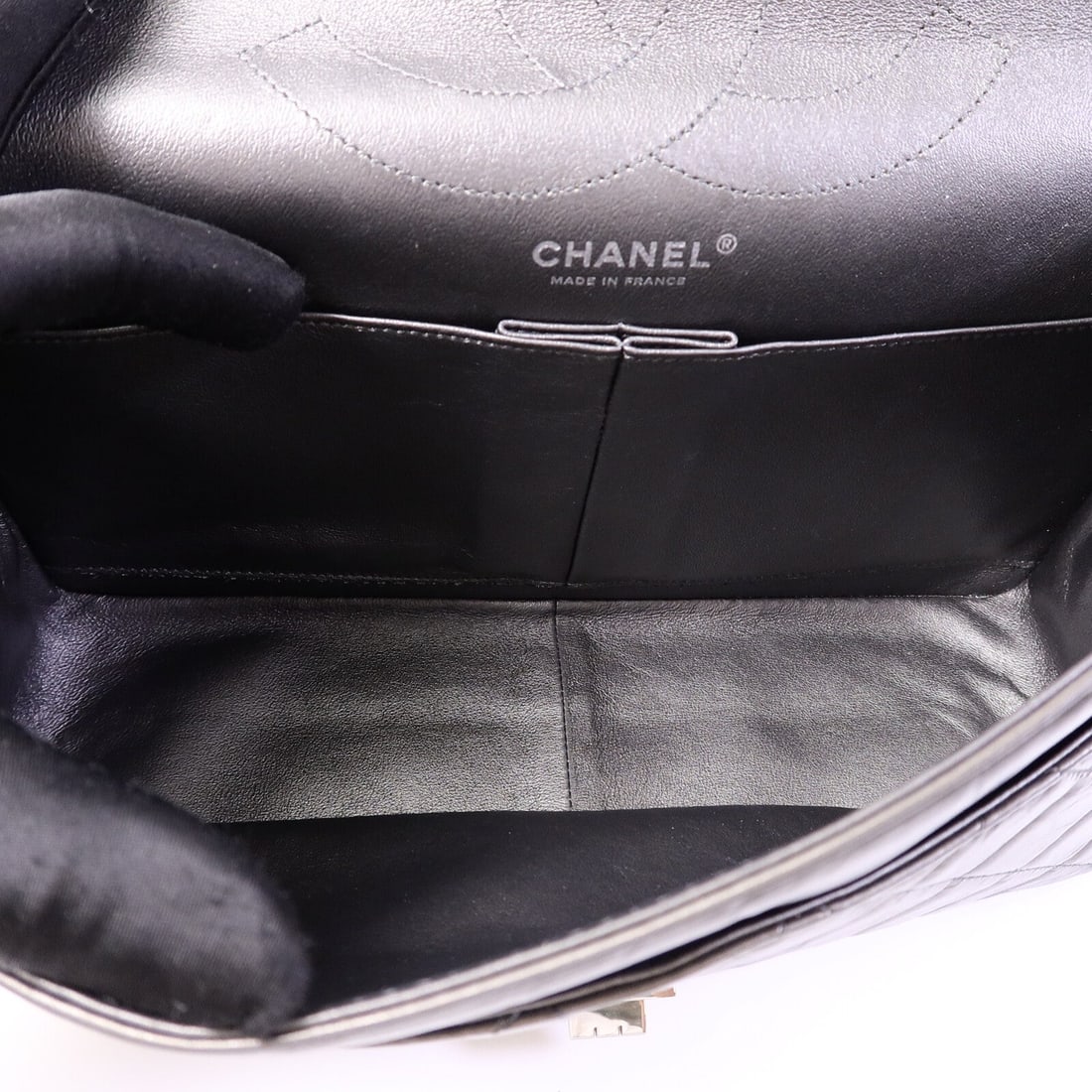 Chanel 2.55 Maxi Chain Bag - 5