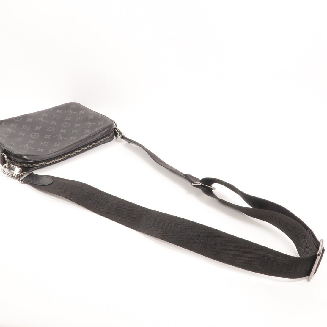Louis Vuitton Trio Messenger - 8