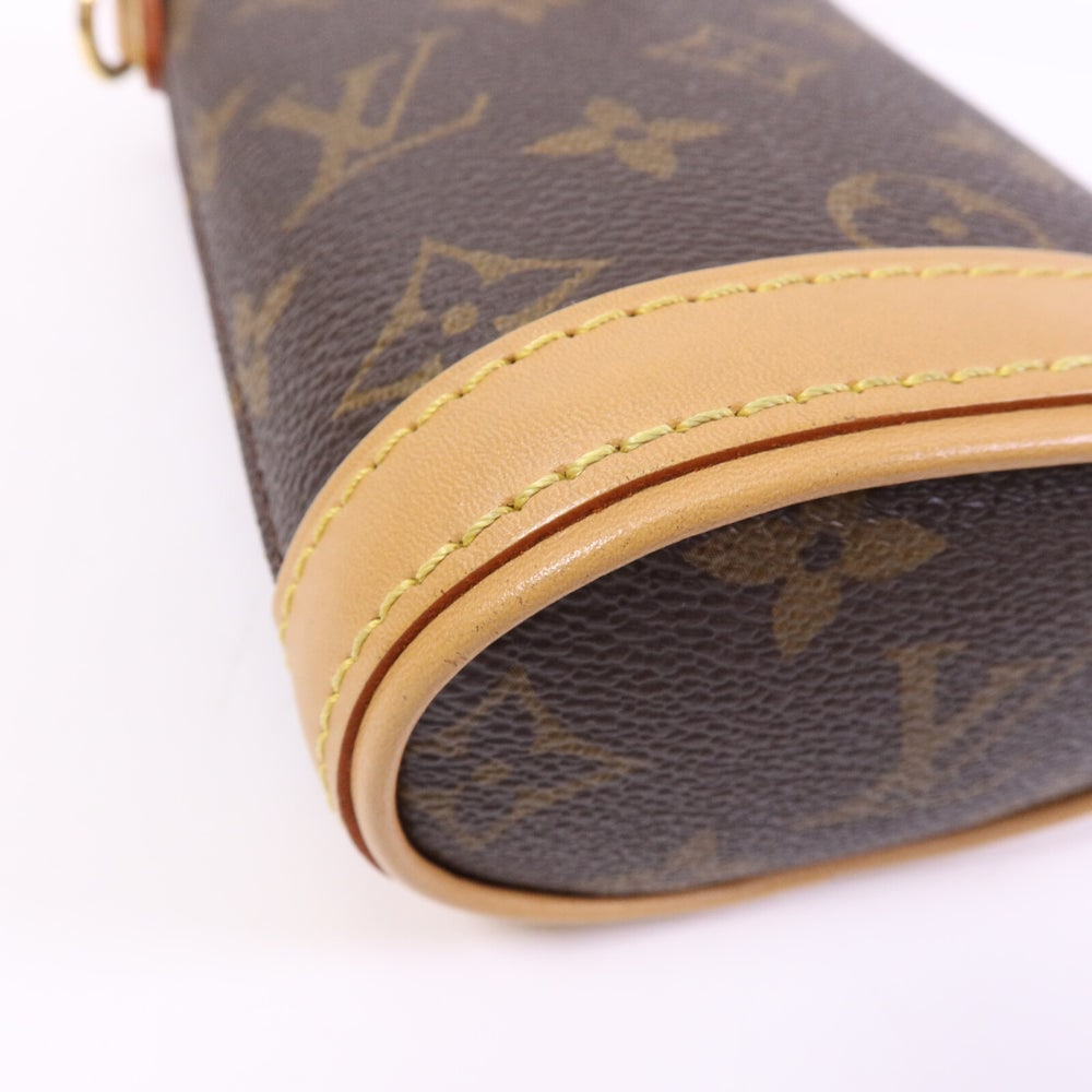 LV Fold Me Pouch Monogram Bag - 11