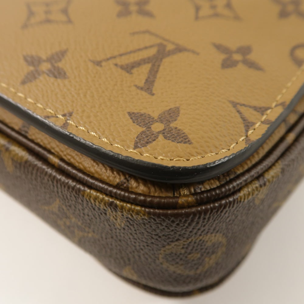 LV Pochette Metis Reverse - 13