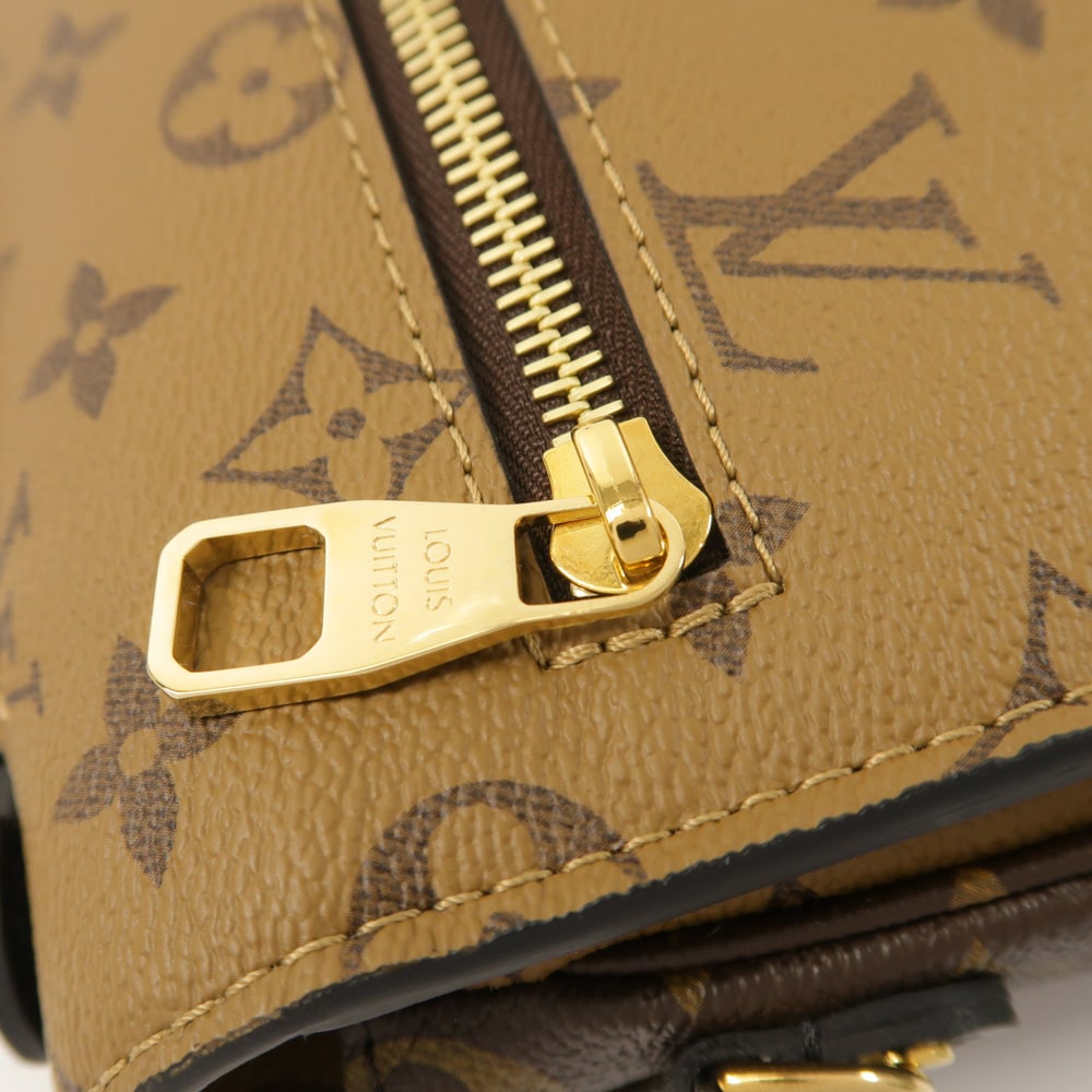LV Pochette Metis Reverse - 16
