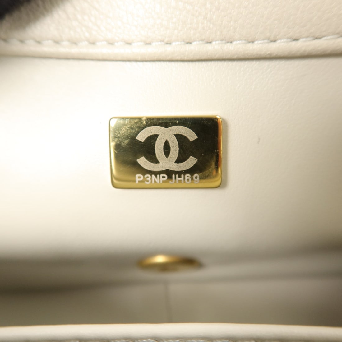 Chanel Chain Shoulder Bag Gray - 7