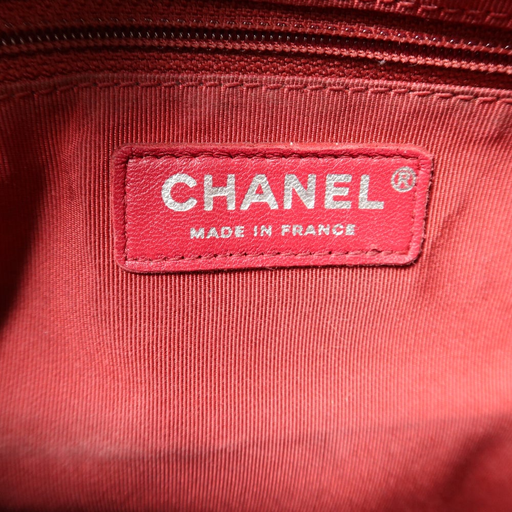Chanel Gabrielle Medium Black - 6