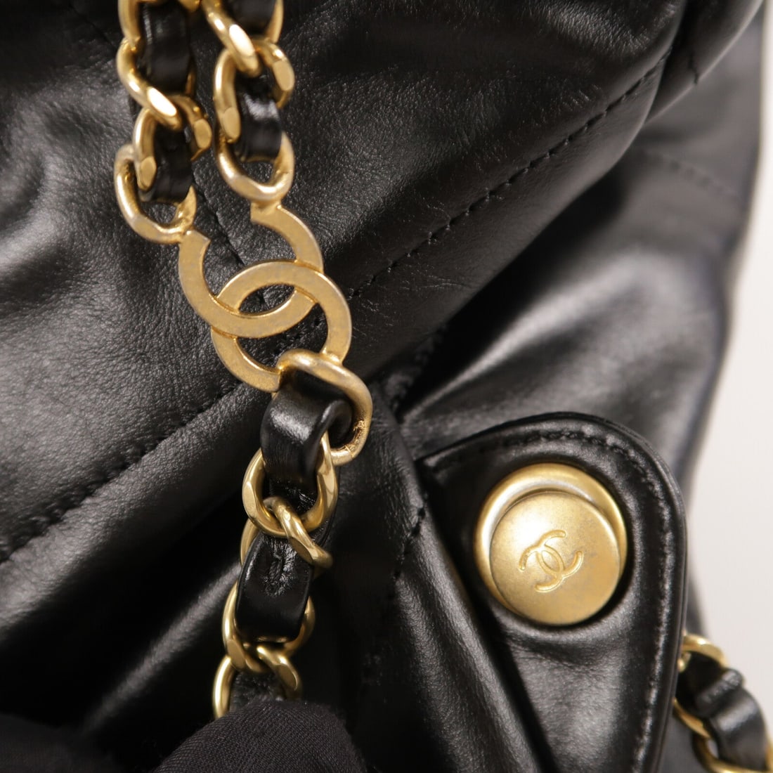 Chanel 22 Backpack Black - 7