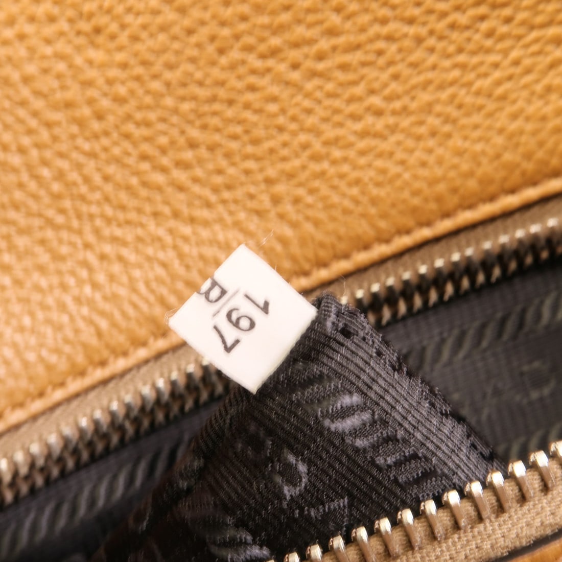 Prada Vitello Phenix Brown - 10