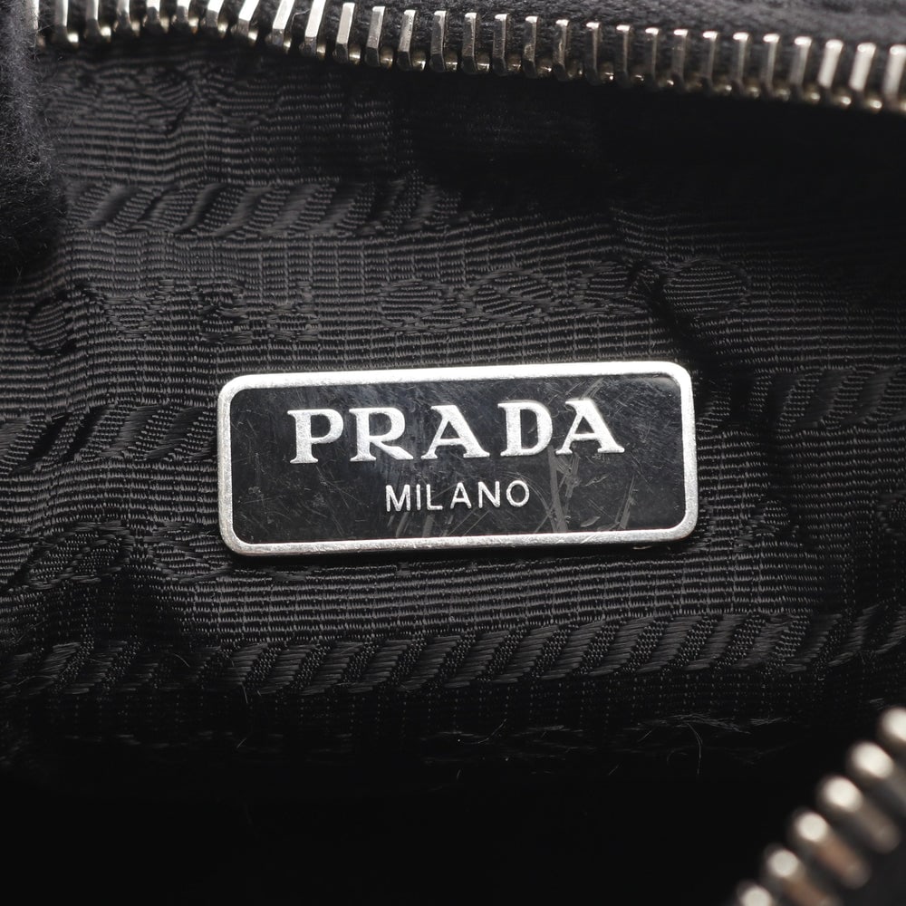 Prada Re-Edition 2005 2-Way Black - 4