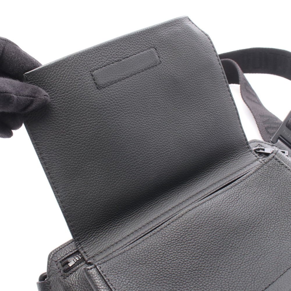 LV Take Off Sling Black - 5