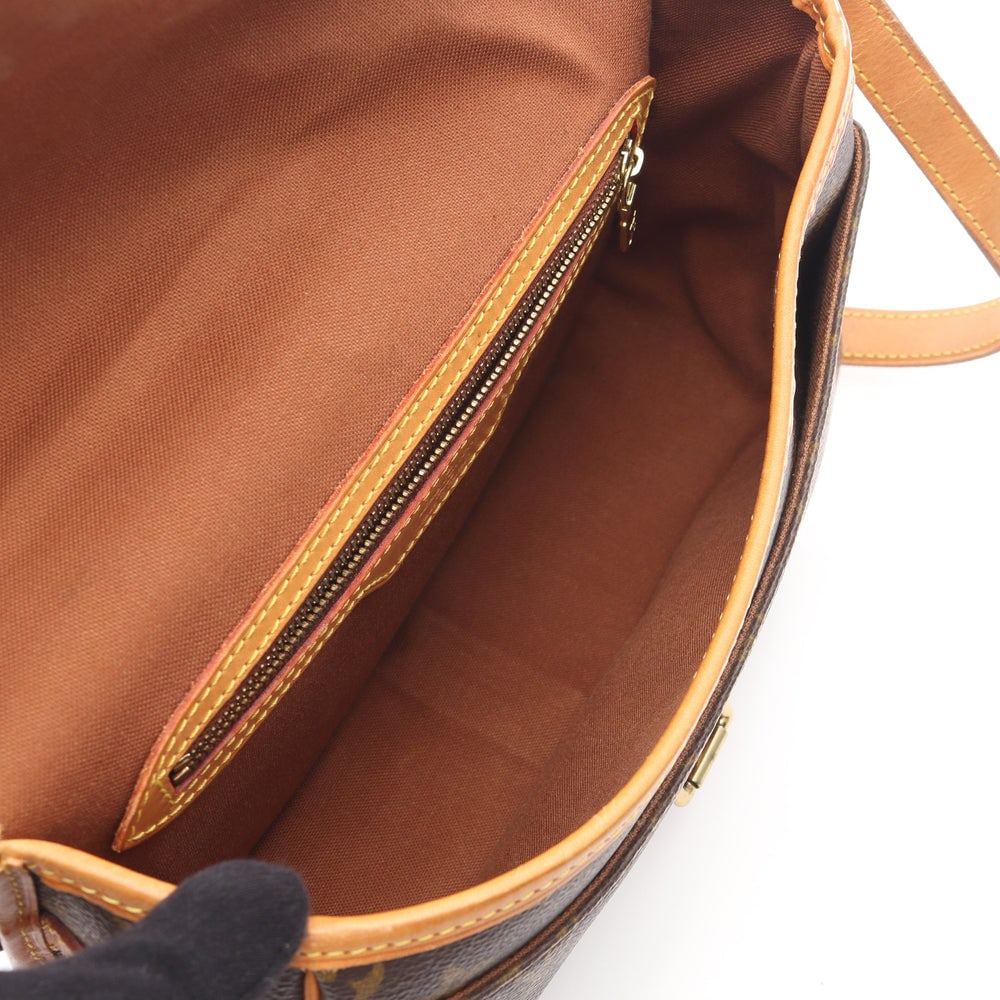 Louis Vuitton Sologne Monogram Bag - 3