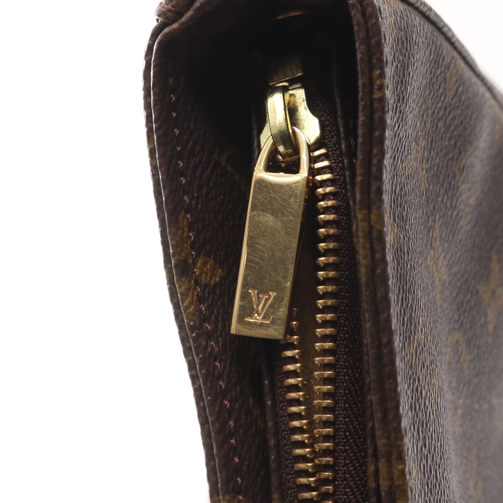 Louis Vuitton Looping GM Monogram - 10