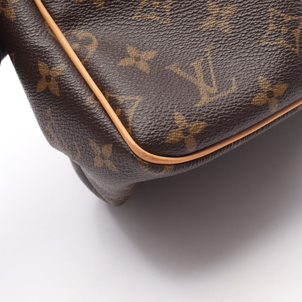 LV Batignolles Monogram Handbag - 8
