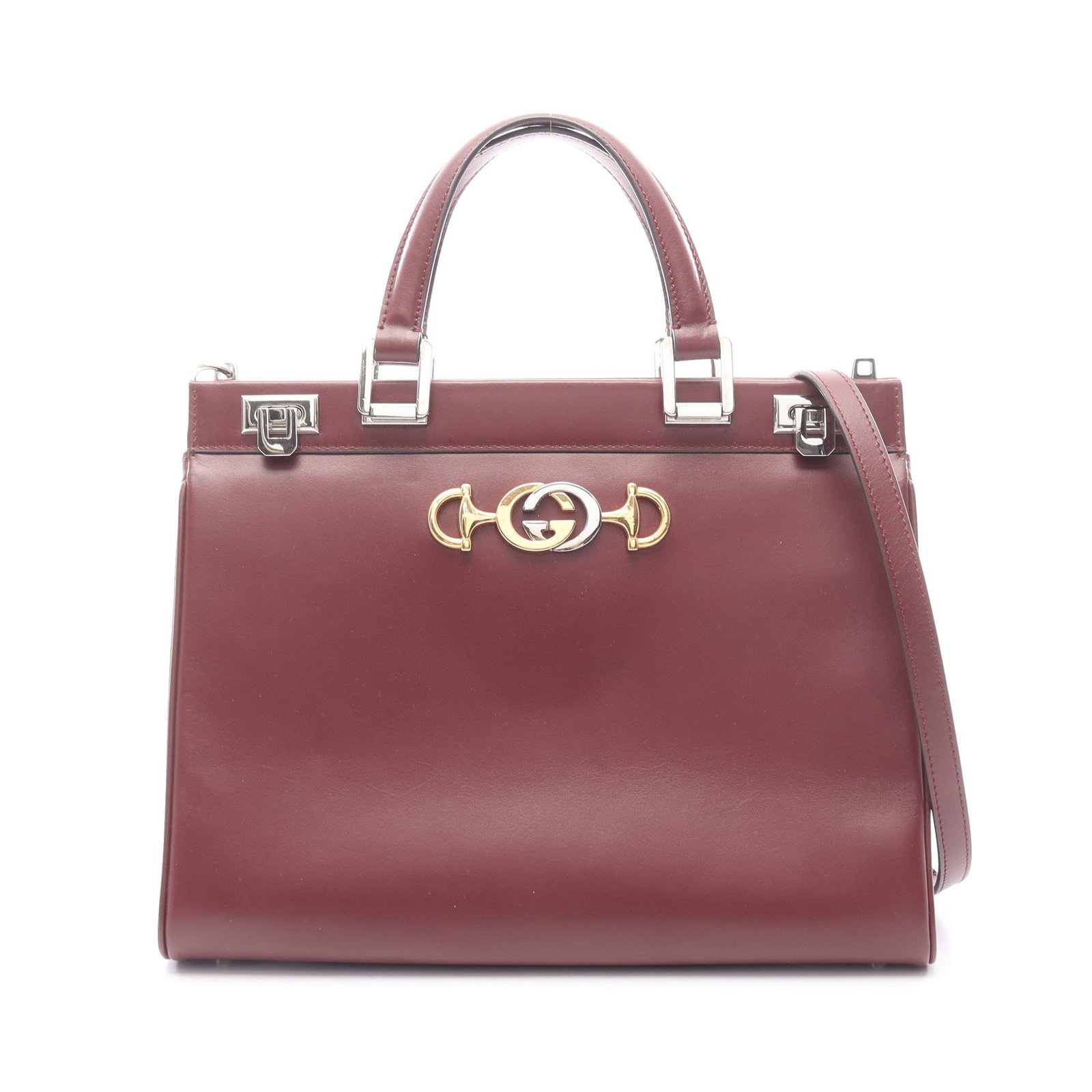 Gucci Zumi Medium 2WAY Bordeaux: Authentic and authenticated Gucci Zumi Medium Top Handle 2WAY handbag in bordeaux leather. Model 564714. Approx. 26H x 32/34W x 11D cm with 35 cm handle and 86.5-101.5 cm strap.