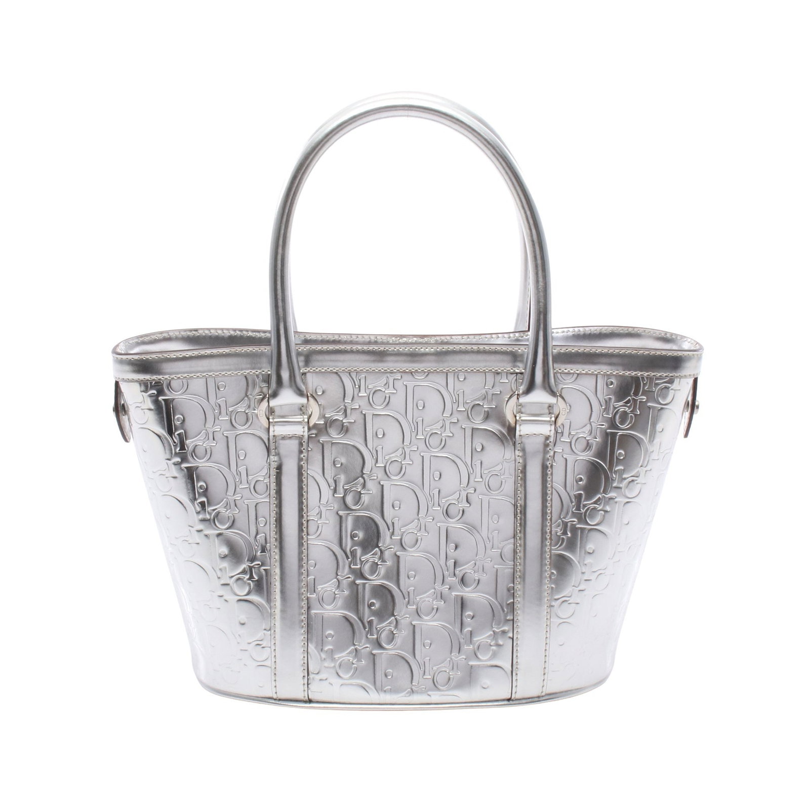 Dior Oblique Leather Tote Silver: Authentic and authenticated Christian Dior Oblique tote handbag in silver leather. Approx. 19.5H x 31/24W x 12D cm with 41 cm handle. No accessories listed.