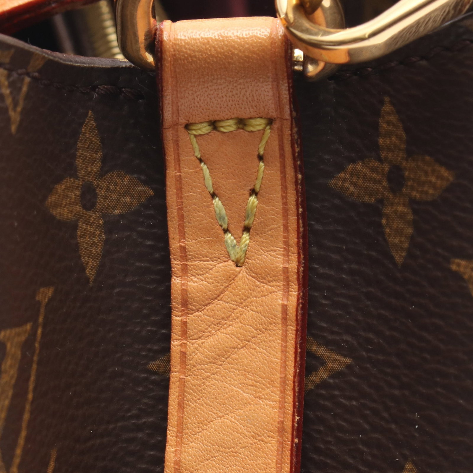 LV Montaigne MM Monogram 2WAY - 7