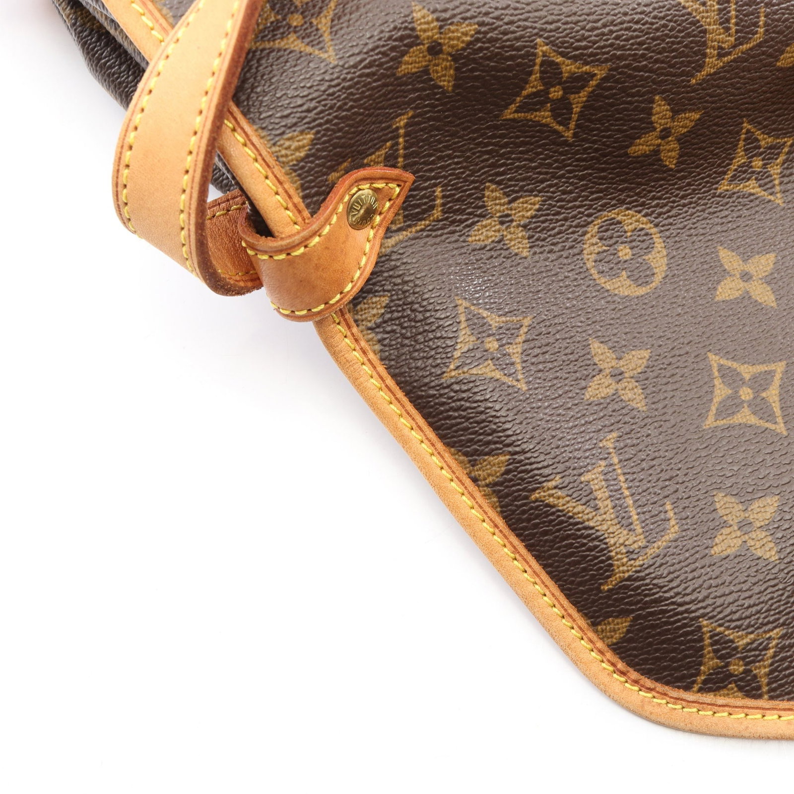 LV Saumur 30 Monogram Shoulder Bag - 9