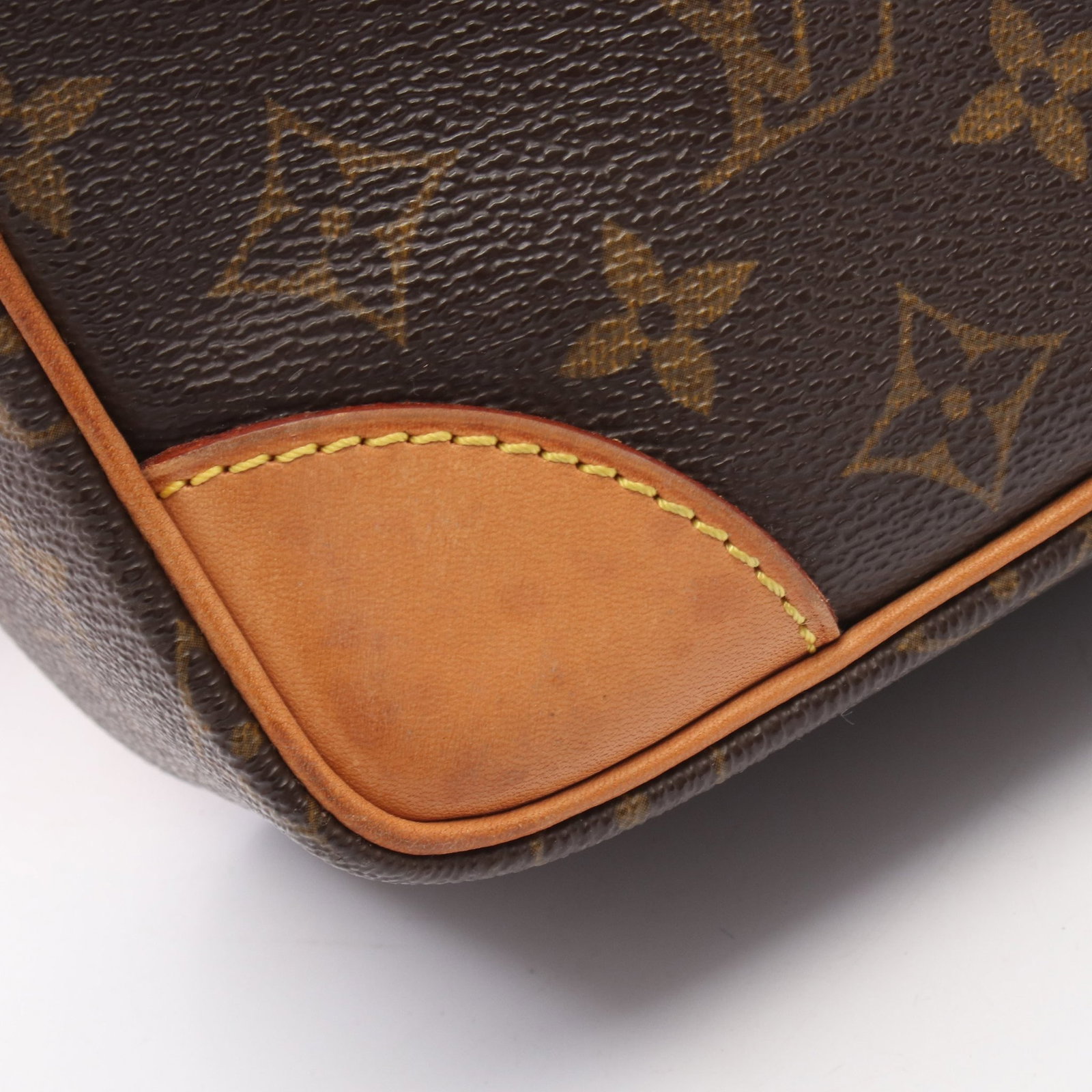 LV Trocadero 30 Monogram Bag - 10
