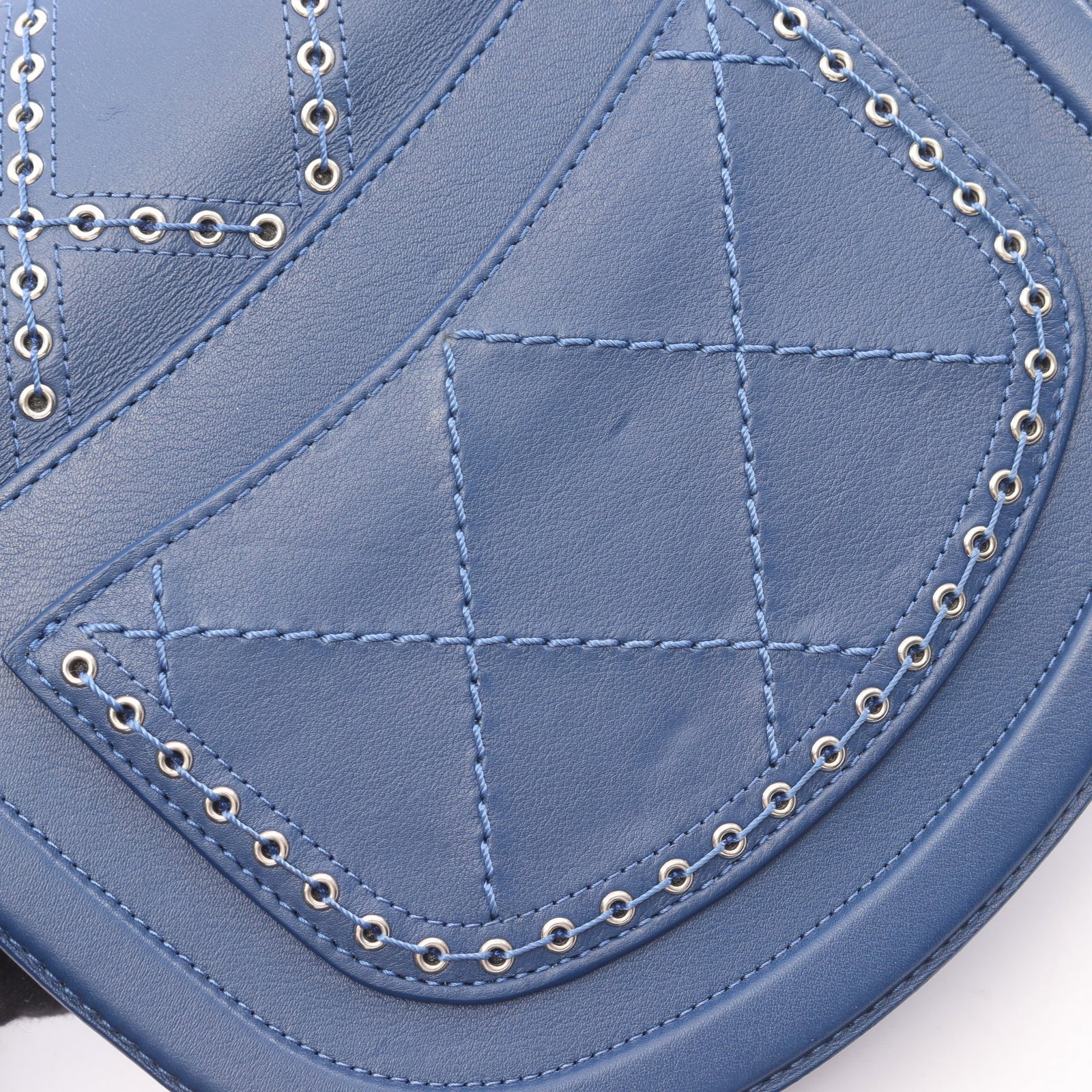 Chanel Coco Eyelet Round Mini Blue - 7