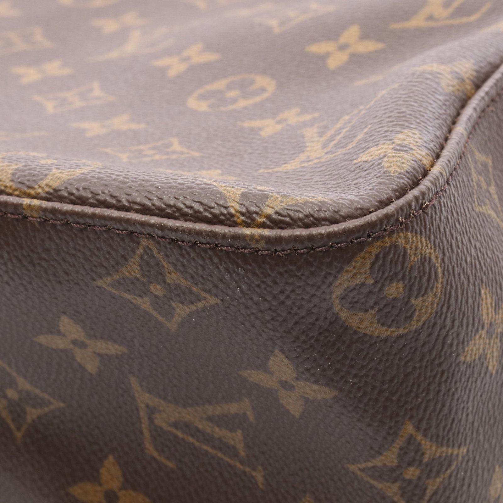 Louis Vuitton Looping GM Monogram - 12