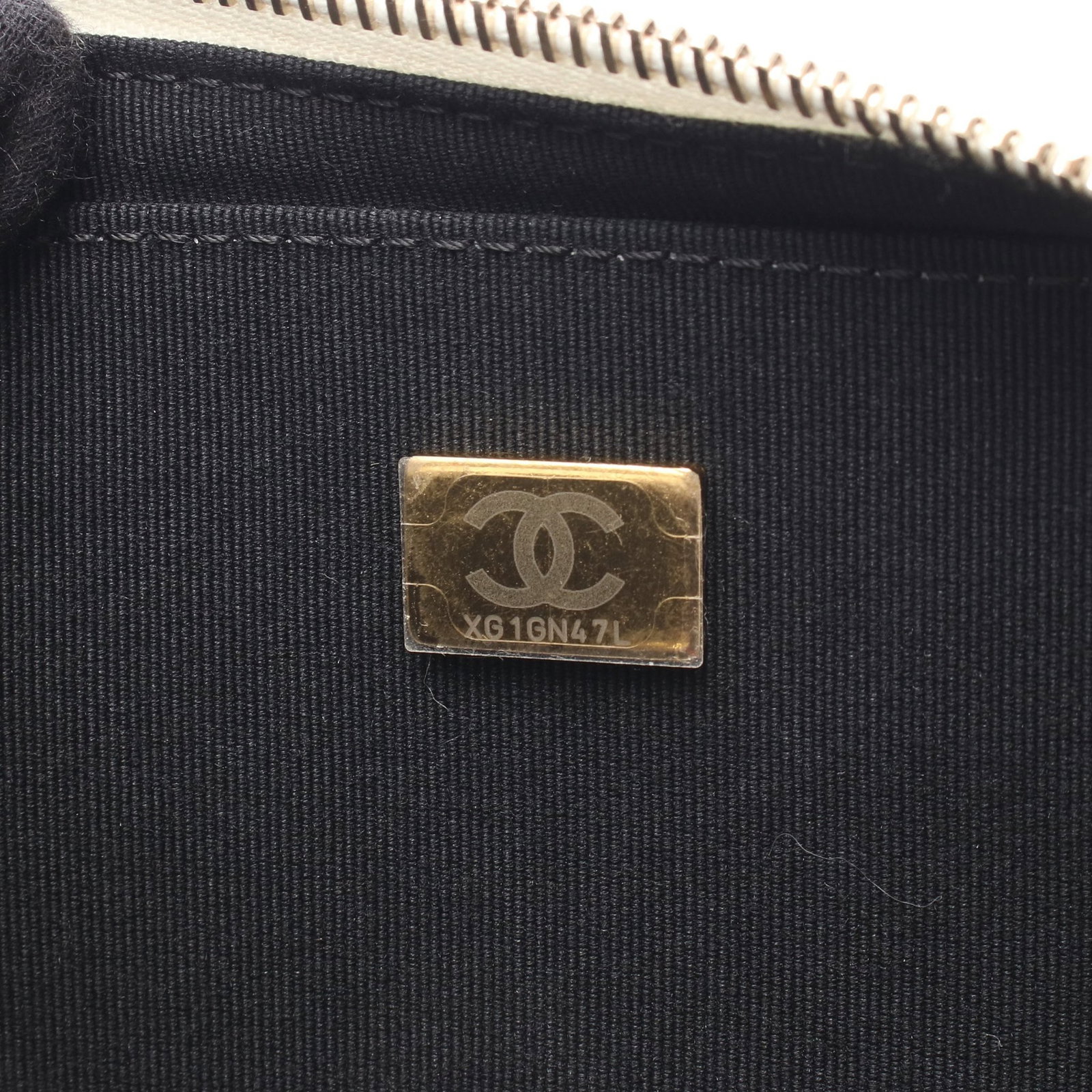 Chanel Small Flap Chain Off White - 5