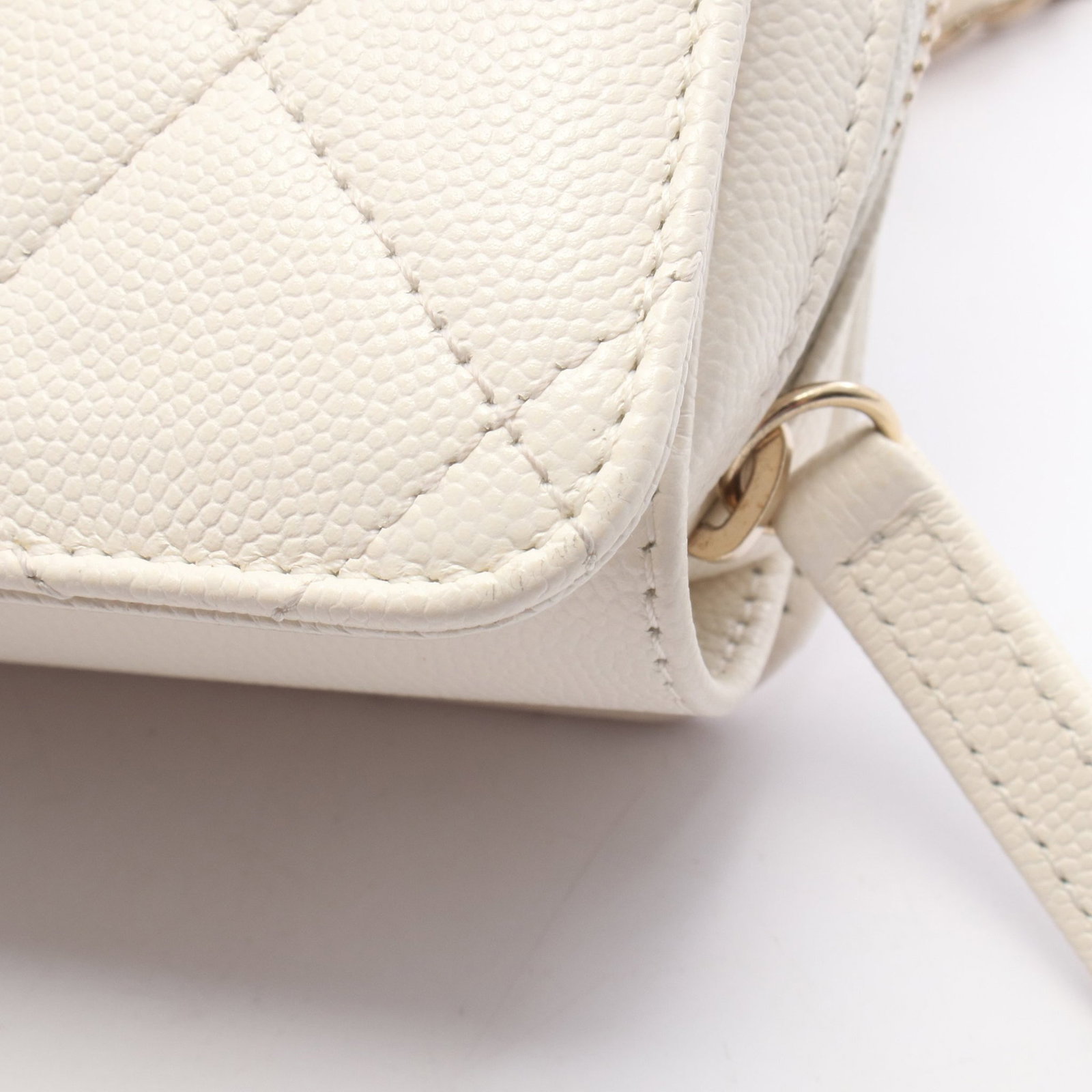 Chanel Small Flap Chain Off White - 7