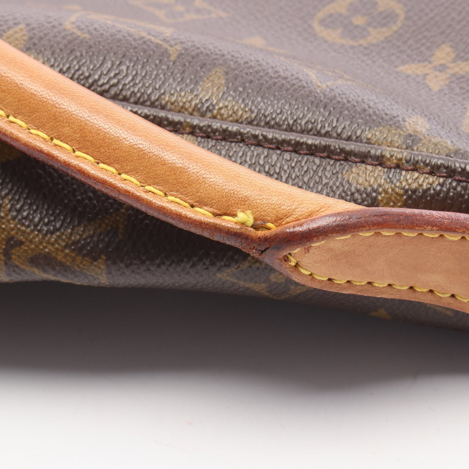 LV Looping GM Monogram Shoulder Bag - 8