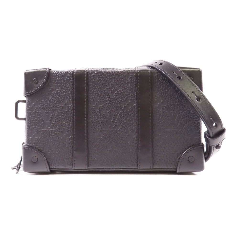 LV Soft Trunk Taurillon Black: Black monogram Taurillon Clemence calfskin shoulder bag; includes shoulder strap; W22 x H12.5 x D5 cm; strap 93-110 cm. Authentic and authenticated.