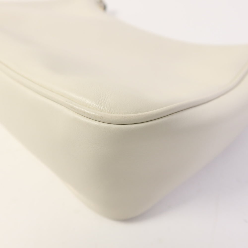 Prada Re-Edition 2005 White - 16