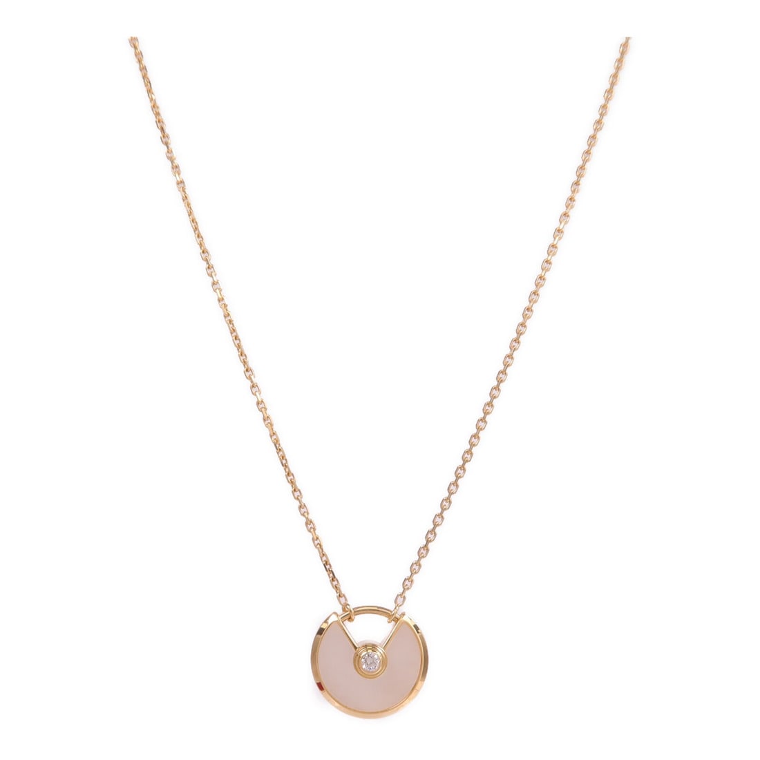Cartier Amulette MOP B3047100: 18K yellow gold Amulette De Cartier necklace B3047100 with mother of pearl.