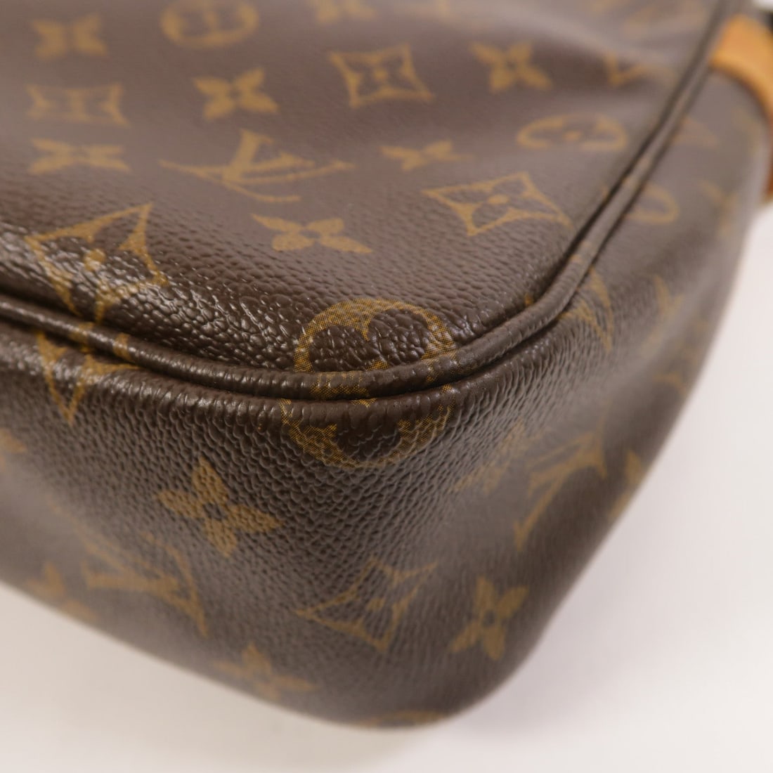 Louis Vuitton Sac Bosphore Brown - 9