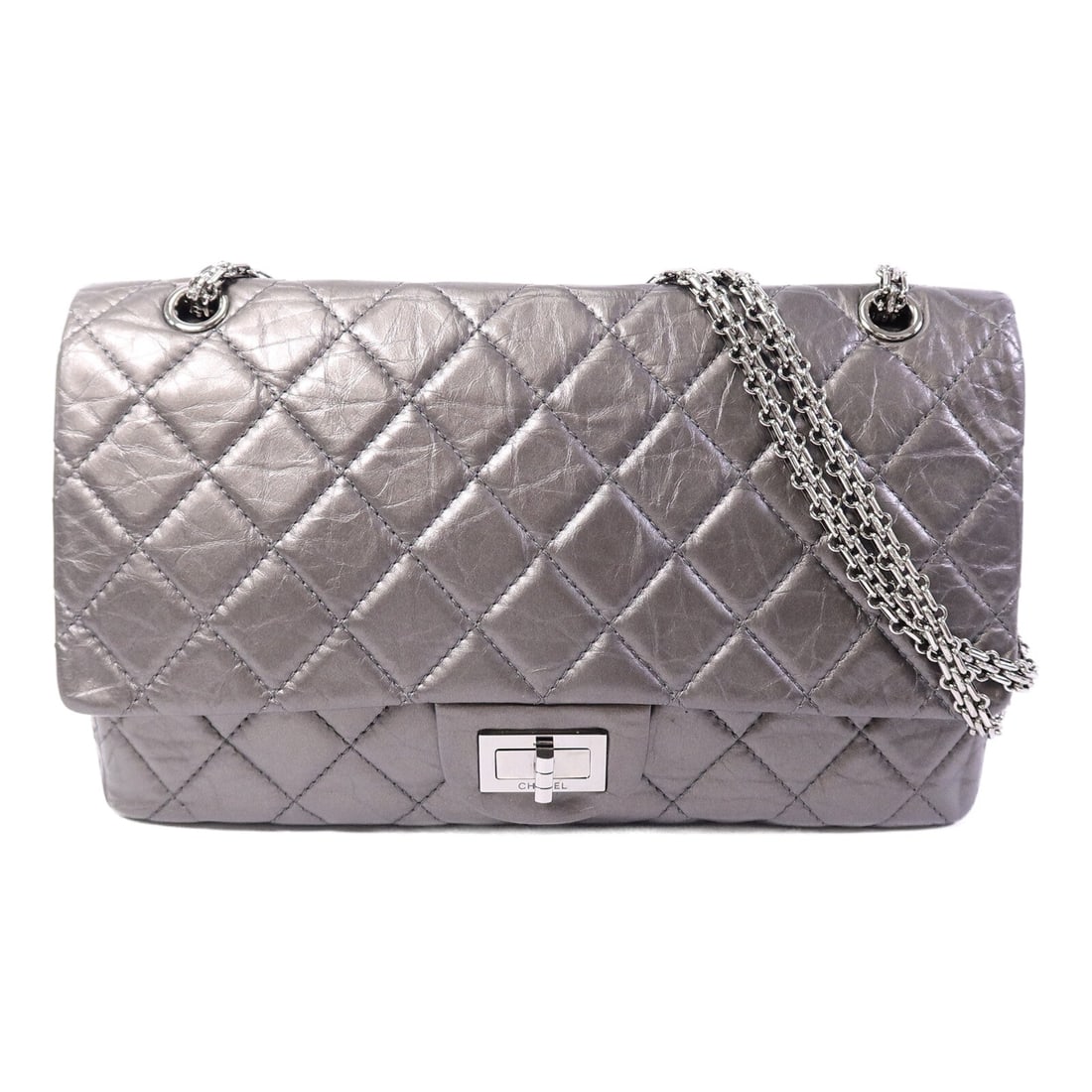 Chanel 2.55 Maxi Chain Bag: Metallic grey calfskin chain shoulder bag.