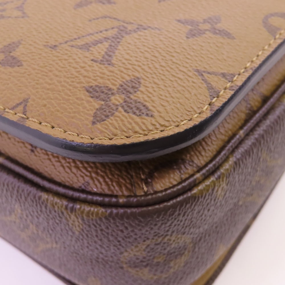 LV Pochette Metis Reverse - 9