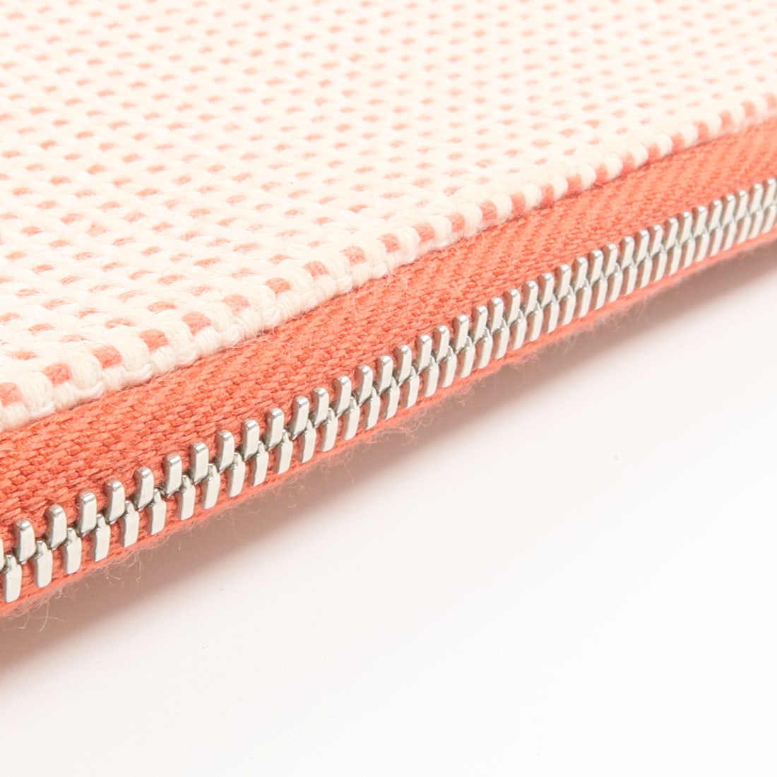 Hermes Echappee H Canvas Case Vermillon - 15
