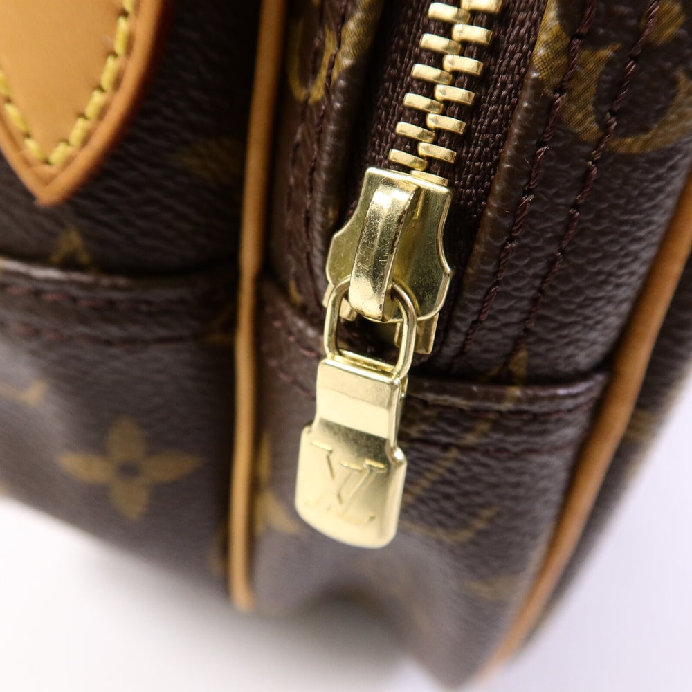 Louis Vuitton Reporter PM Monogram - 16