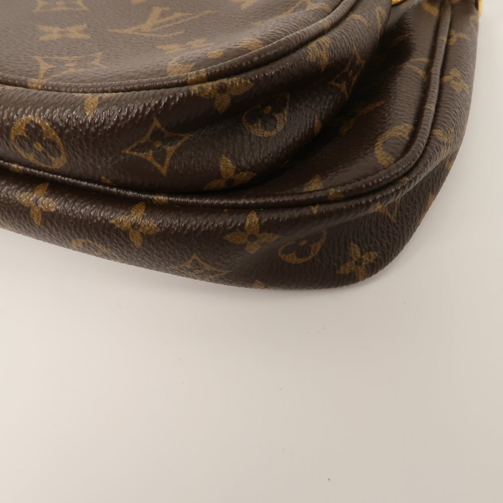 Louis Vuitton Multi Pochette - 16