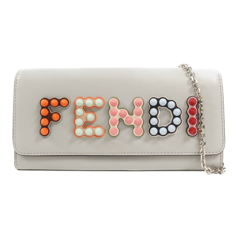 Fendi Wallet on Chain Light Blue: Authentic and authenticated Fendi wallet on chain shoulder bag in light blue calfskin. Product no. 03609116. Approx. 18.5W x 9.5H x 1.5D cm with 116 cm shoulder strap. No accessories listed.