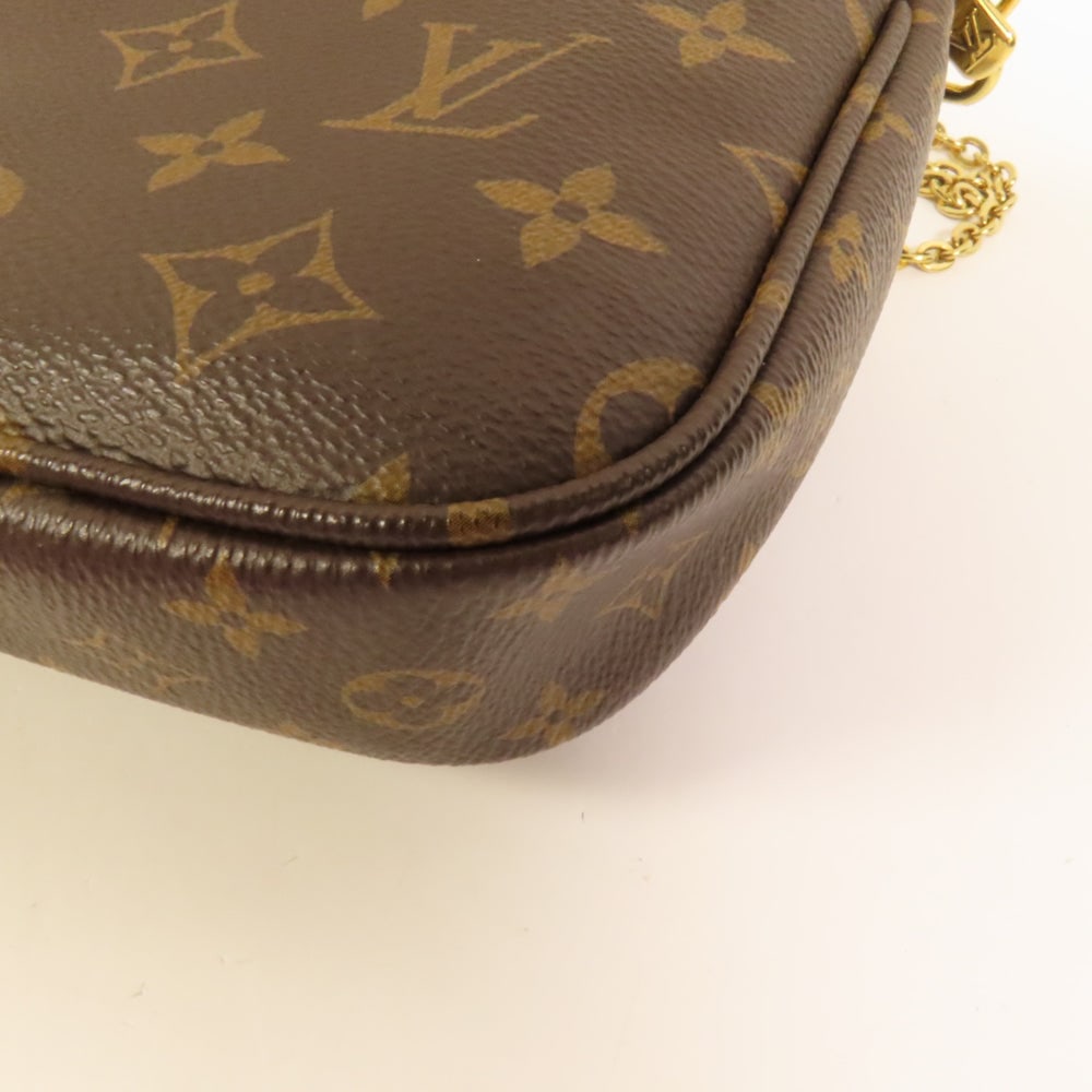Louis Vuitton Multi Pochette Accessoires - 16
