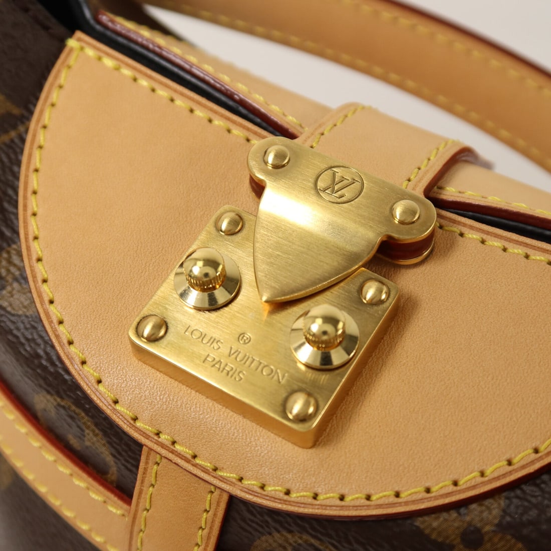 LV Duffle 2 Way Monogram Bag - 10