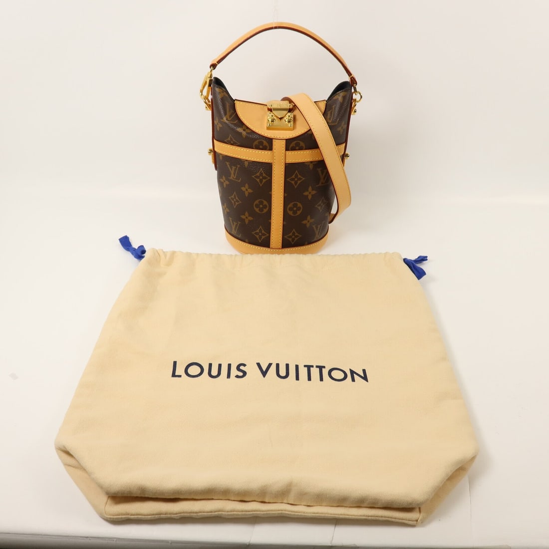 LV Duffle 2 Way Monogram Bag - 9