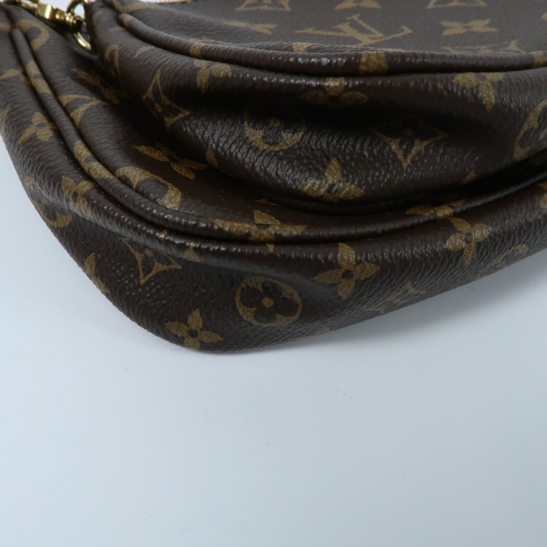 Louis Vuitton Multi Pochette - 14