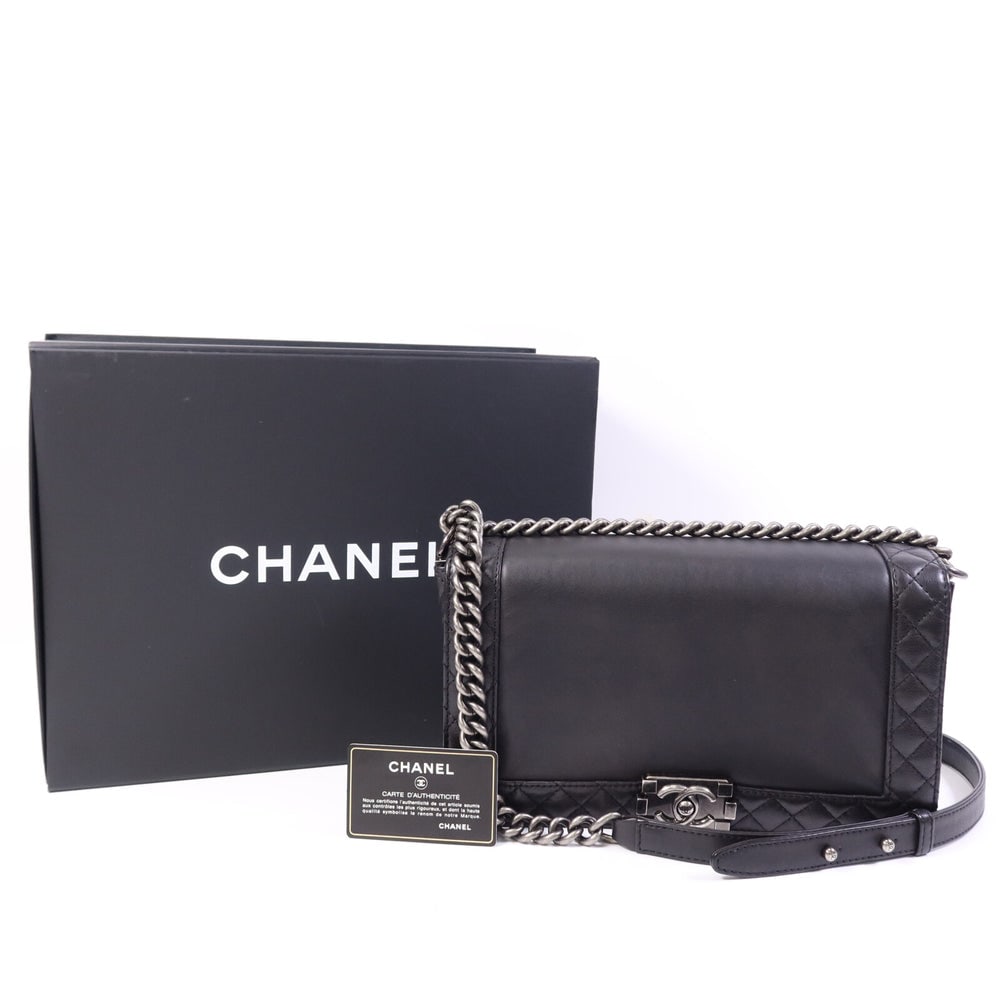 Chanel Boy 28 Chain Black - 16