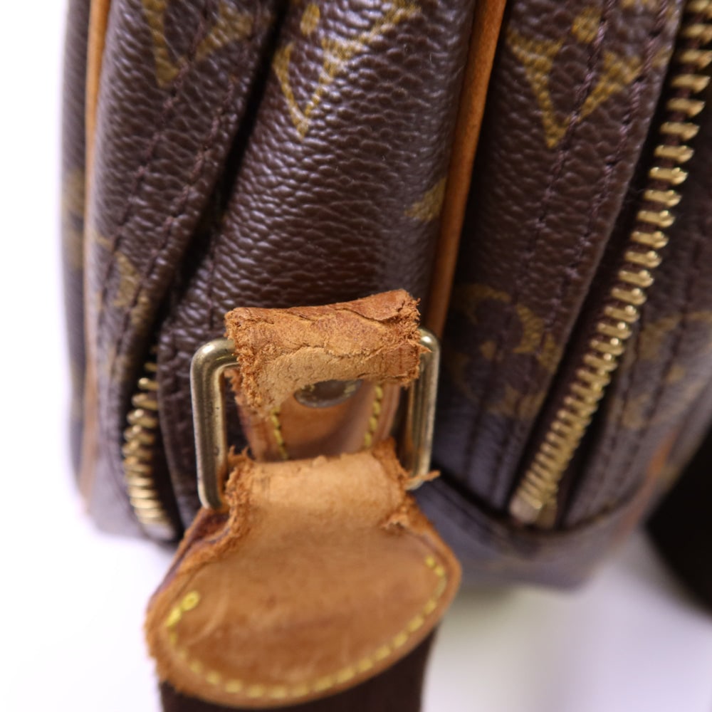 Louis Vuitton Reporter PM Monogram - 17