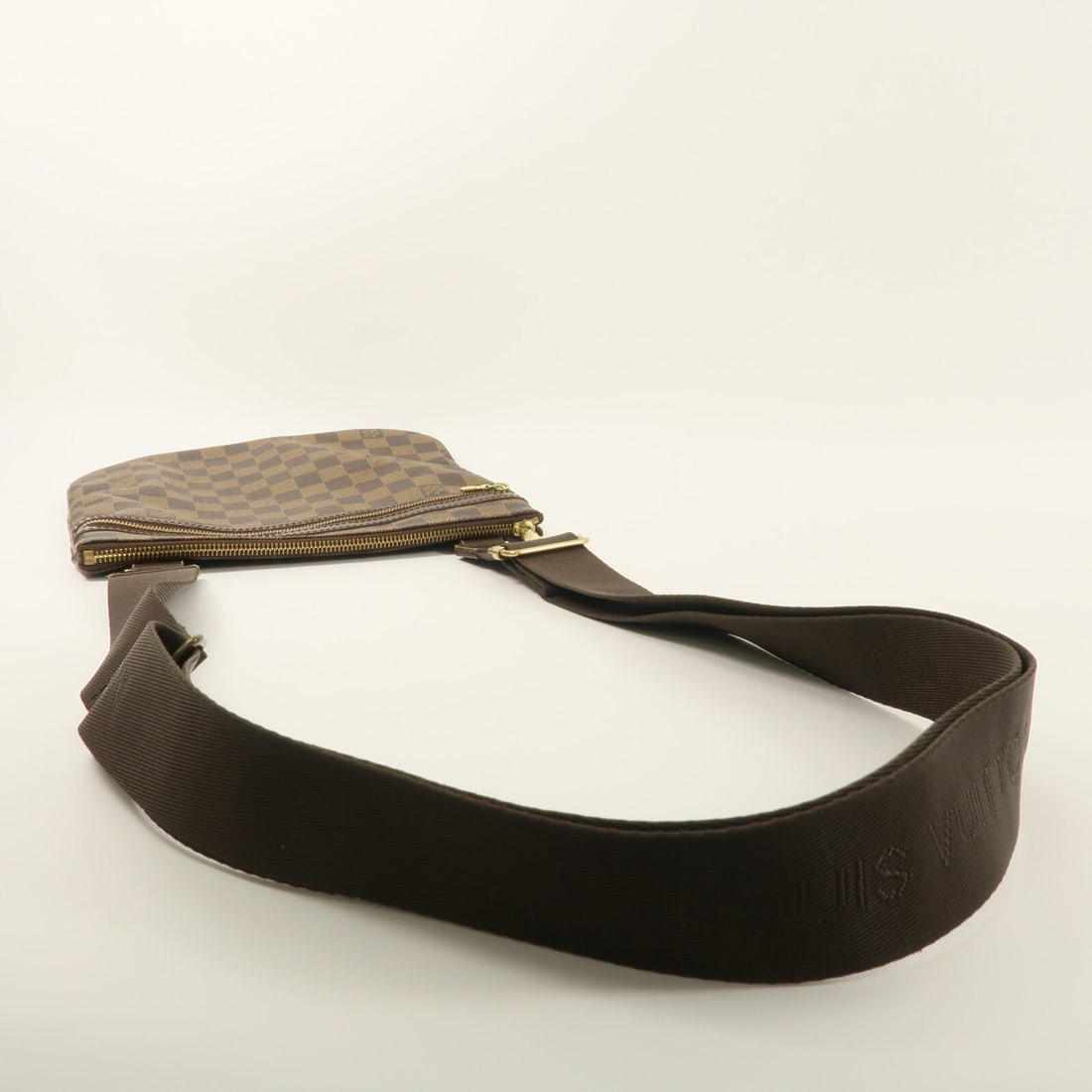 Louis Vuitton Pochette Bosphore - 8
