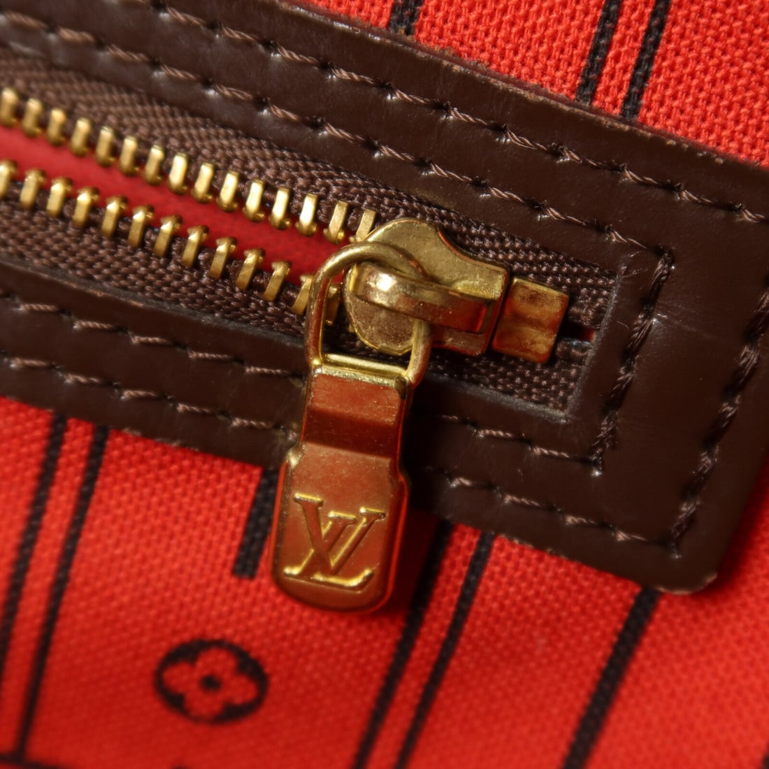 LV Neverfull MM Damier Tote - 10