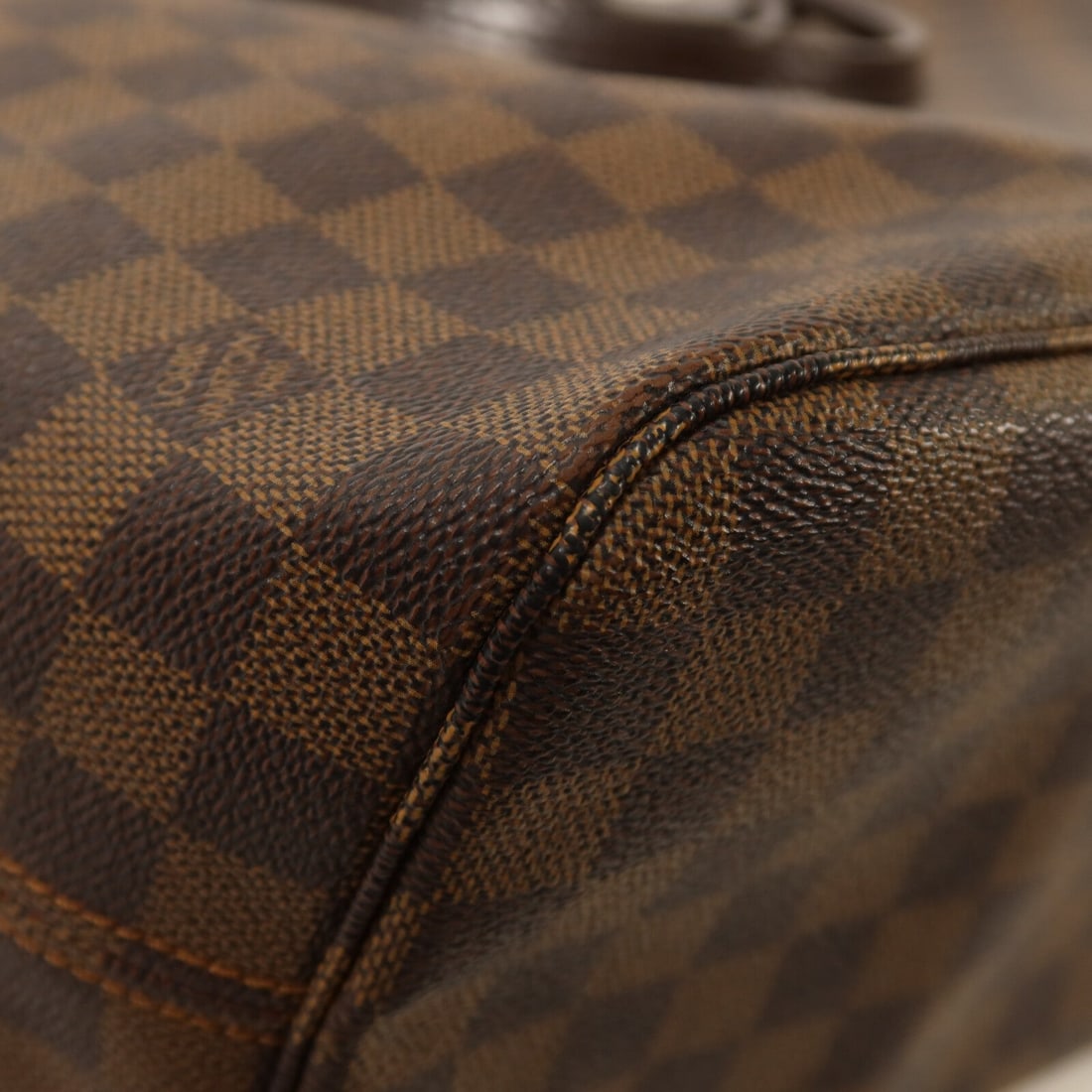 LV Neverfull MM Damier Tote - 14