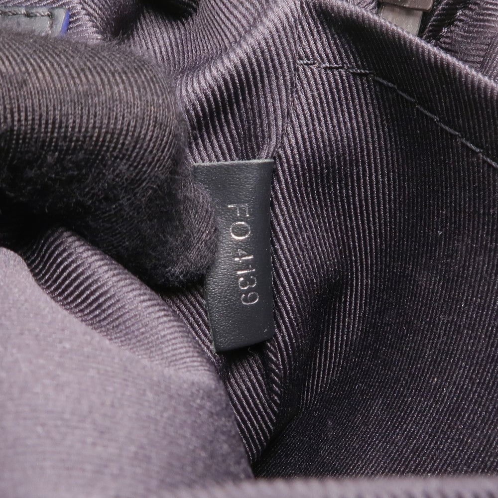 Louis Vuitton Danube Slim PM - 15