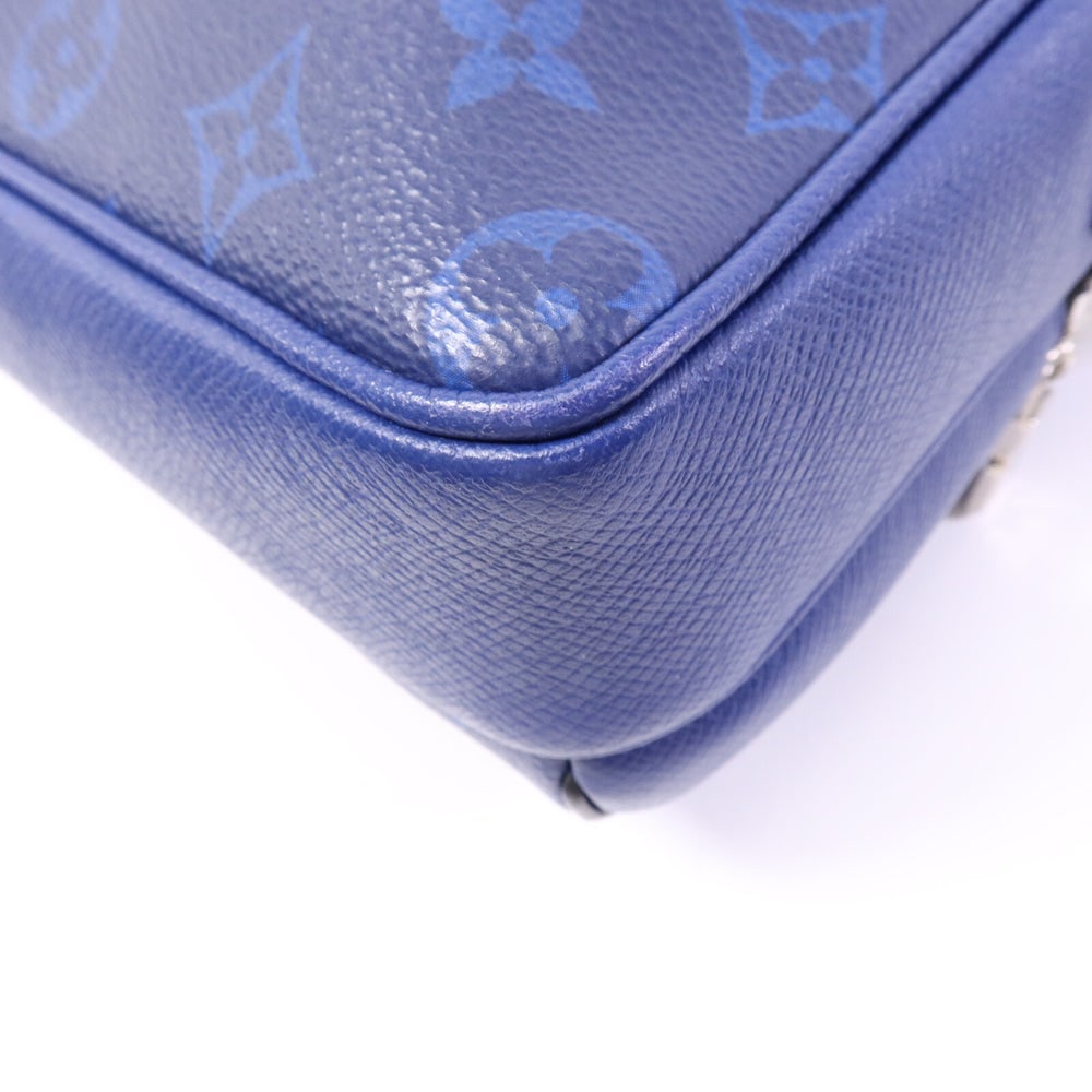 LV Outdoor Messenger Blue - 12