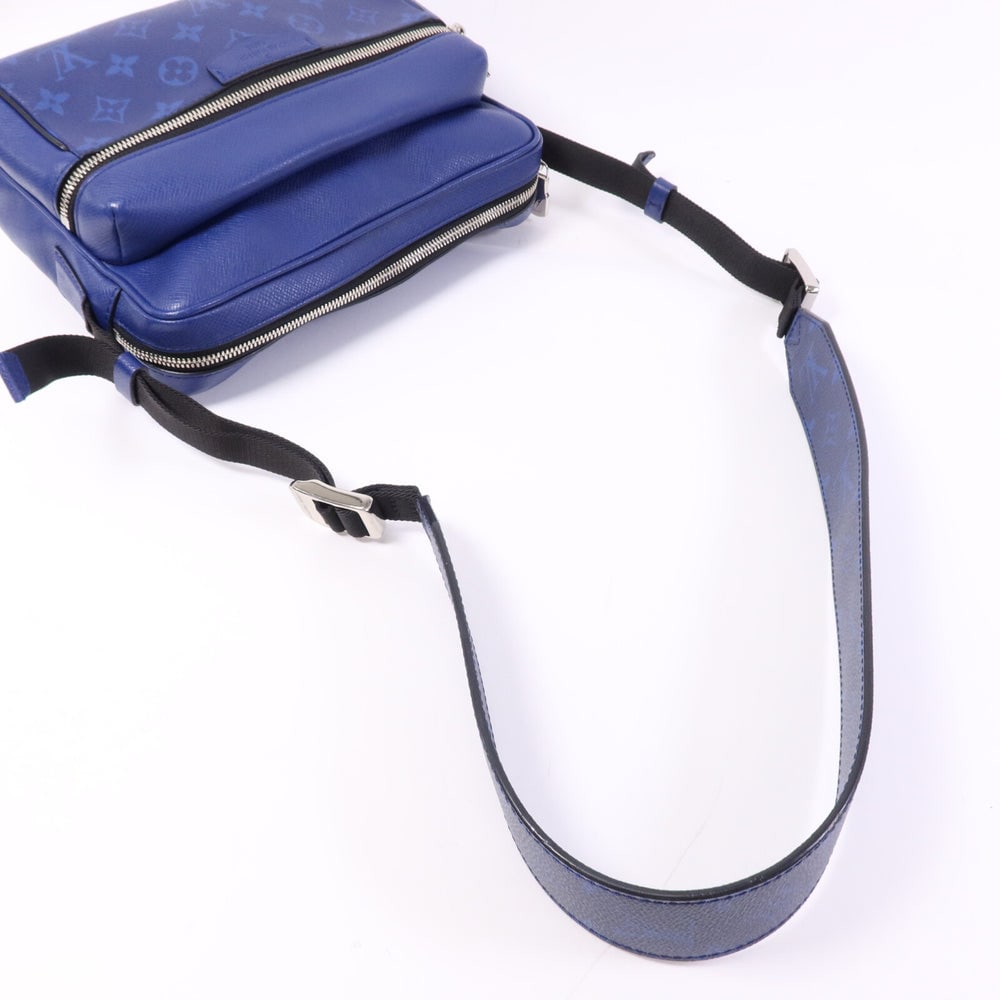 LV Outdoor Messenger Blue - 9