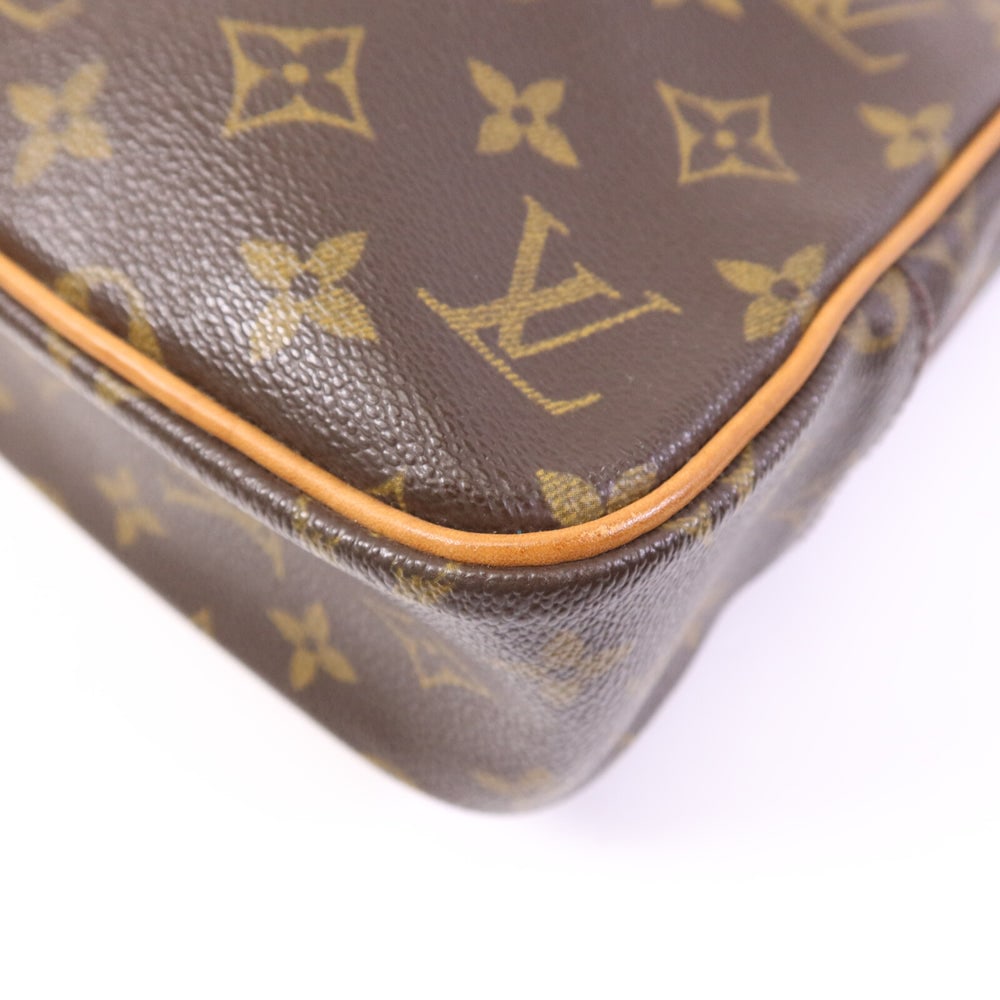 Louis Vuitton Pegase Handbag Monogram - 11