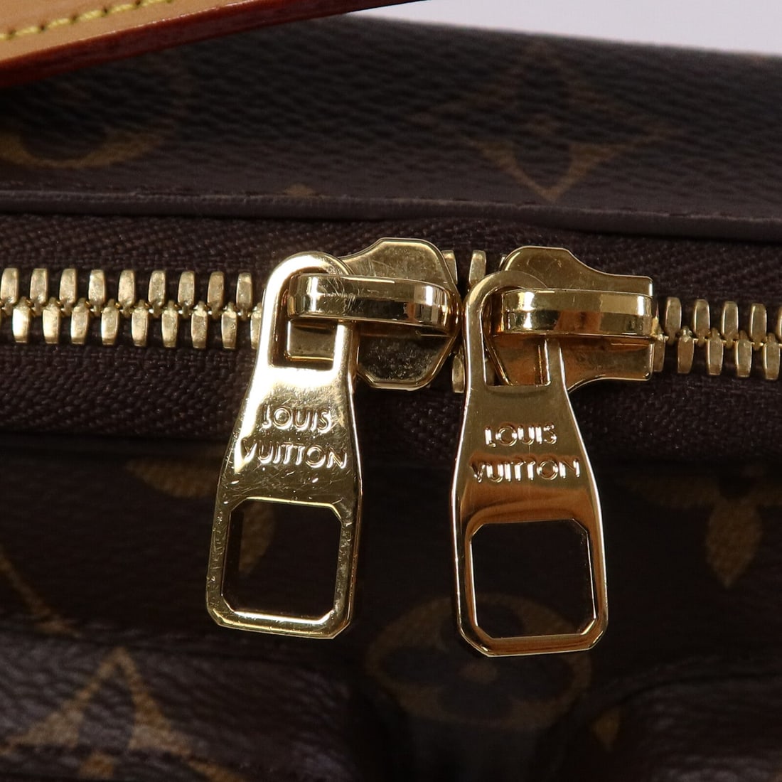 Louis Vuitton Utility 2 Way Bag - 7